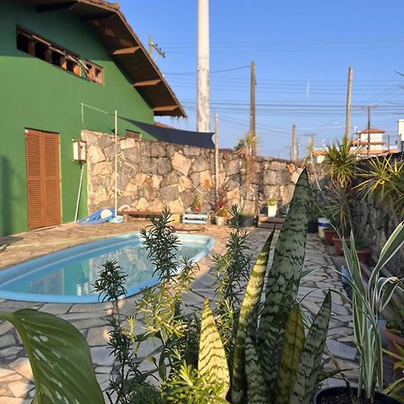 Da Lua Hostel Ubatuba Buitenkant foto