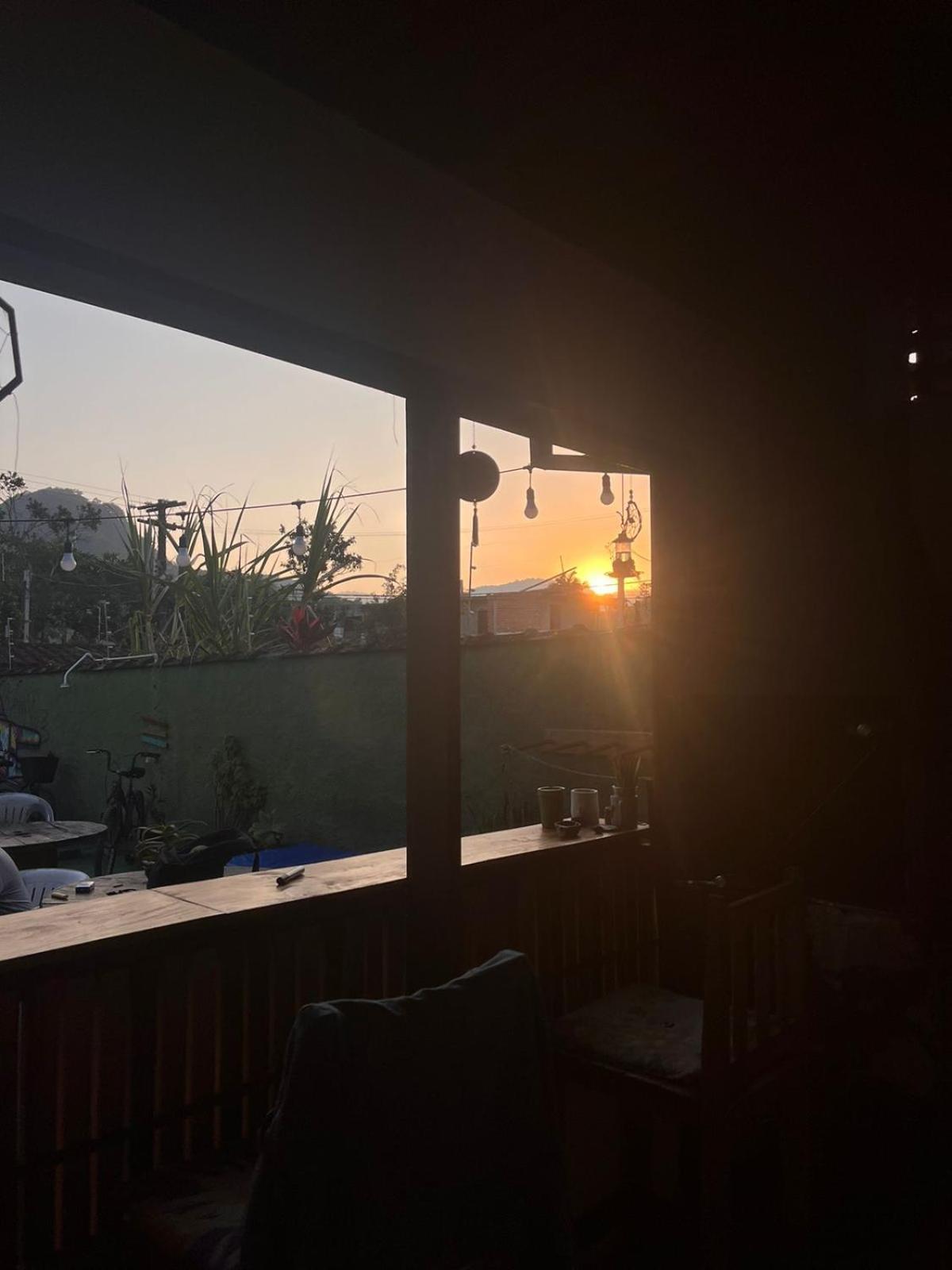 Da Lua Hostel Ubatuba Buitenkant foto