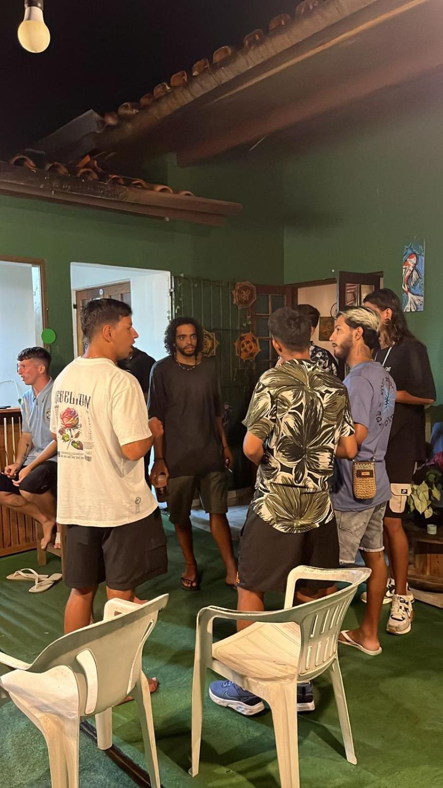 Da Lua Hostel Ubatuba Buitenkant foto